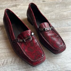 Stuart Weitzman Leather Snake Skin Embossed Gem Loafers 7.5
